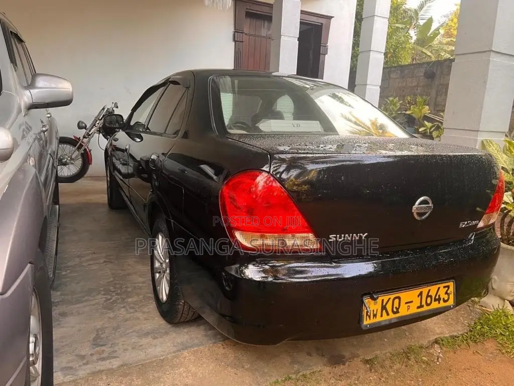 Nissan N16 Sunny 2011 Car (Used)