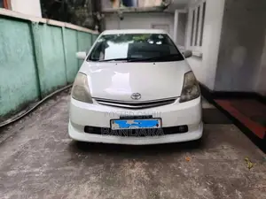 Toyota Prius 2008 Car (Used)