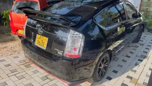 Toyota Prius 2008 Car (Used)