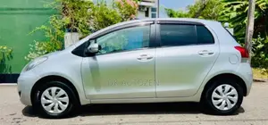 Toyota Vitz 2008 Car (Used)