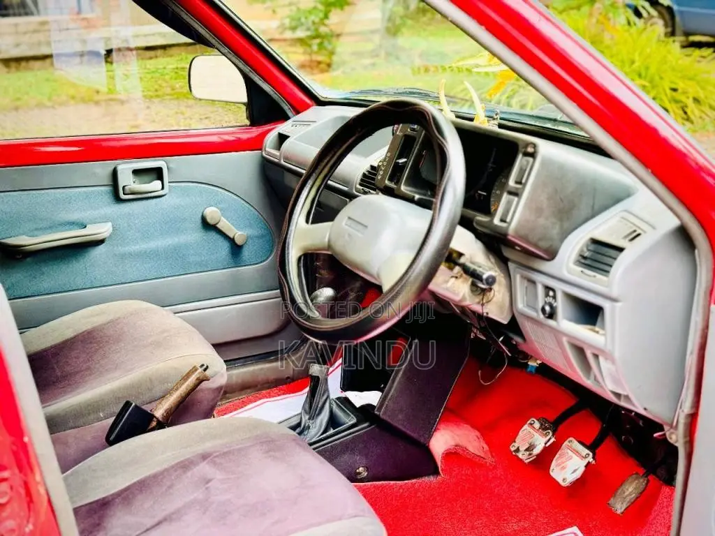 Suzuki Maruti 2005 Car (Used)