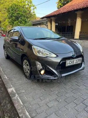 Toyota Aqua Urban Limited 2016 Car (Used)