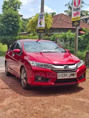 Honda Grace 2016 Car (Used)