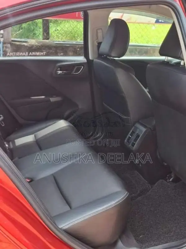 Honda Grace 2016 Car (Used)
