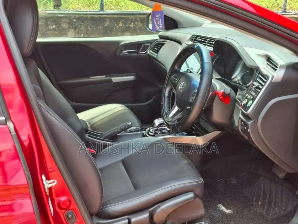 Honda Grace 2016 Car (Used)