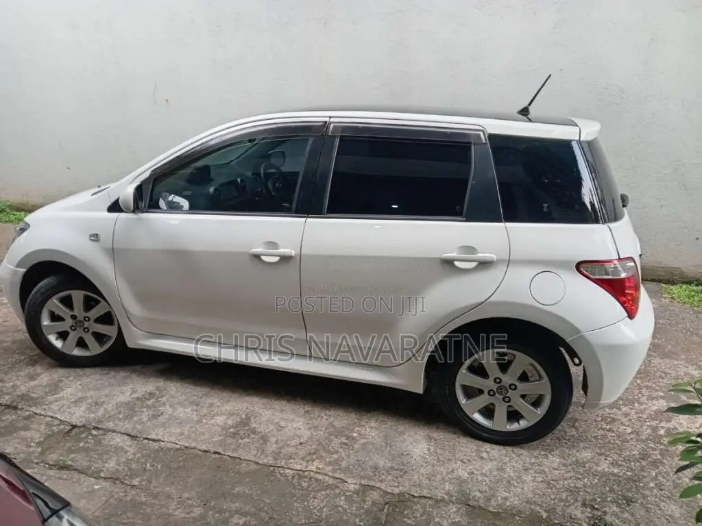Toyota IST 2007 Car (Used)