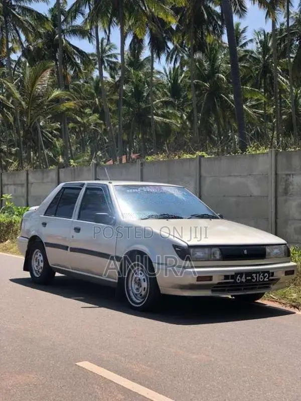 Isuzu Gemini 1991 Car (Used)