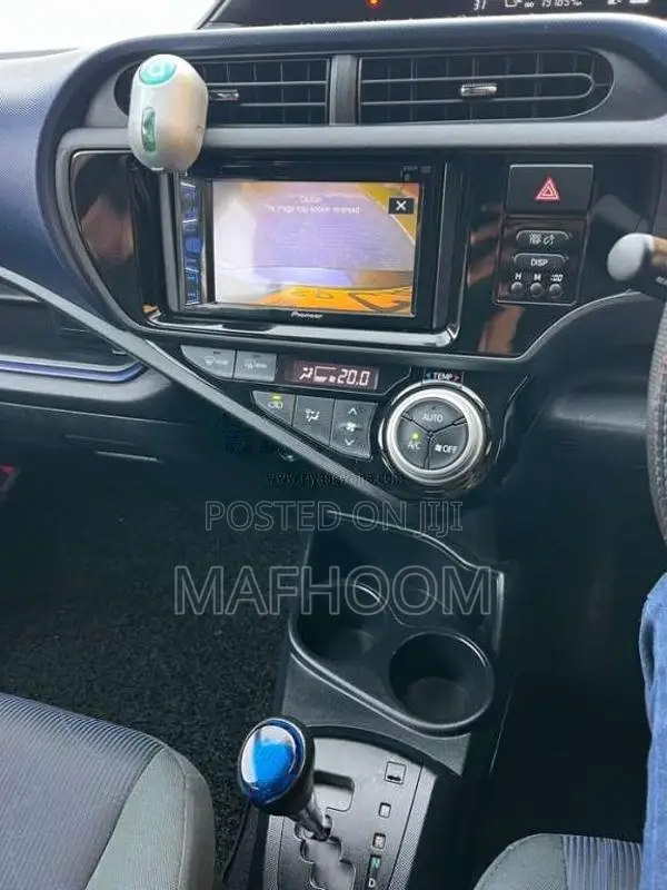 Toyota Aqua Urban Limited 2016 Car (Used)