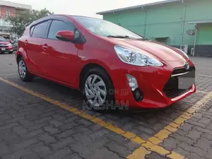 Toyota Aqua 2015 Car (Used)