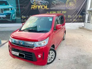 Suzuki Wagon R Stingray 2016 Car (Used)
