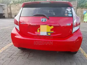 Toyota Aqua 2015 Car (Used)