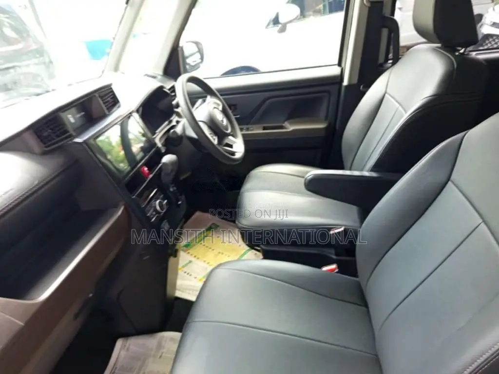 Toyota Roomy 2023 Car Unregistered (Recondition)
