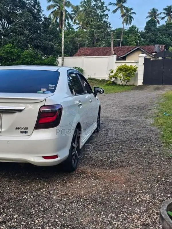 Toyota Axio Wxb 2018 Car (Used)