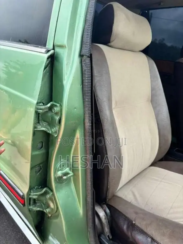 Mitsubishi Lancer Box 1980 Car (Used)