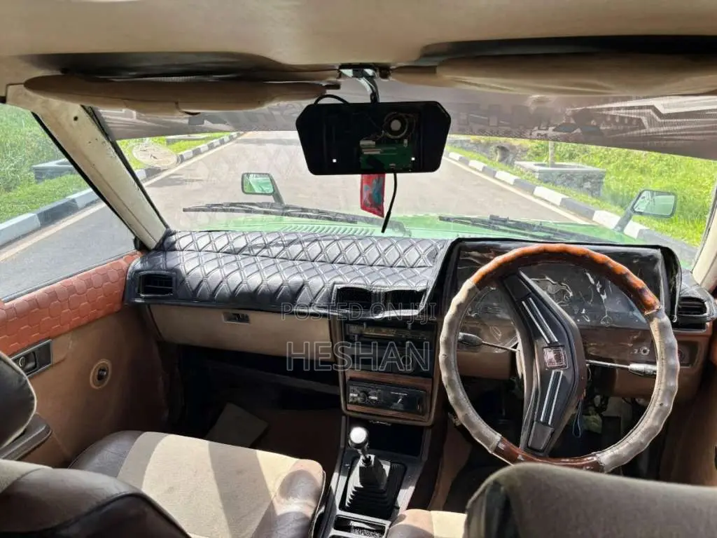Mitsubishi Lancer Box 1980 Car (Used)
