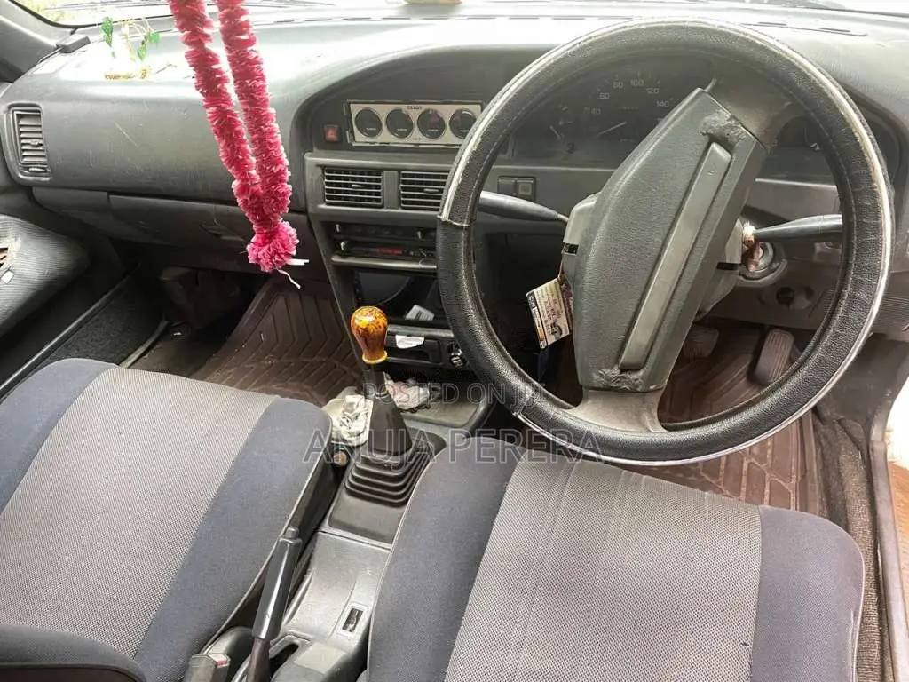 Toyota Corolla 1991 Car (Used)