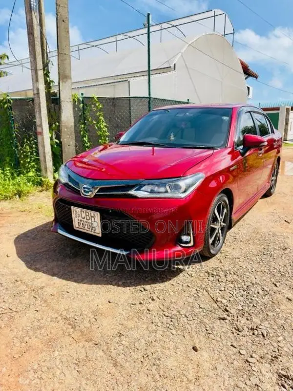 Toyota Axio WXB 2018 Car (Used)