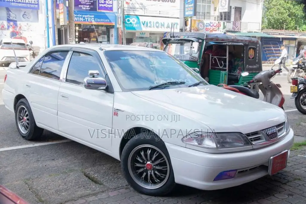 Toyota Carina 1999 Car (Used)