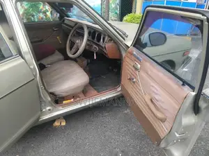 Mitsubishi Lancer Box 1980 Car (Used)