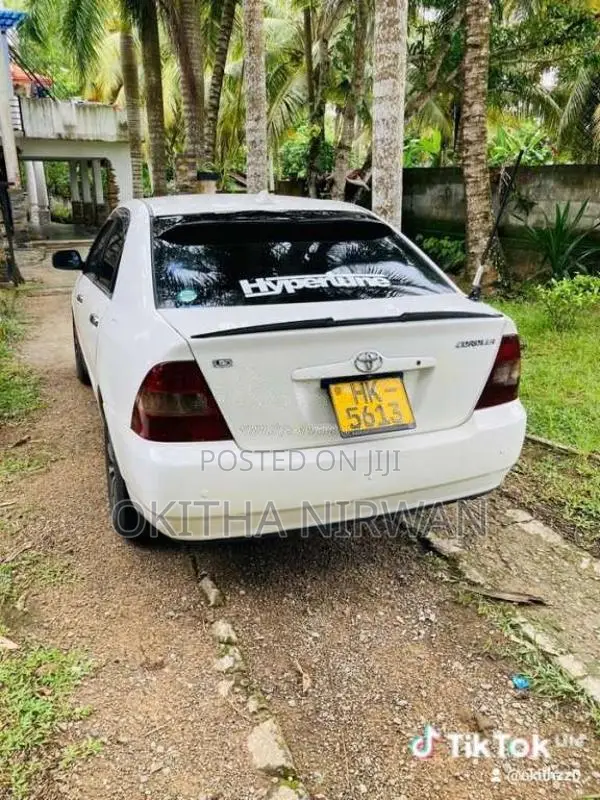 Toyota Corolla 121 2000 Car (Used)