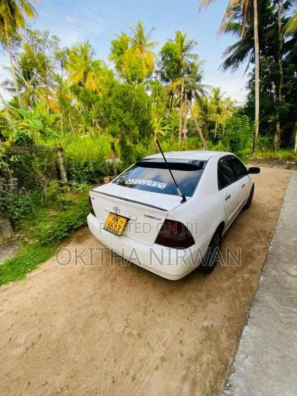 Toyota Corolla 121 2000 Car (Used)