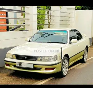 Toyota Vista SV30 1993 Car (Used)