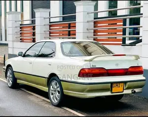 Toyota Vista SV30 1993 Car (Used)