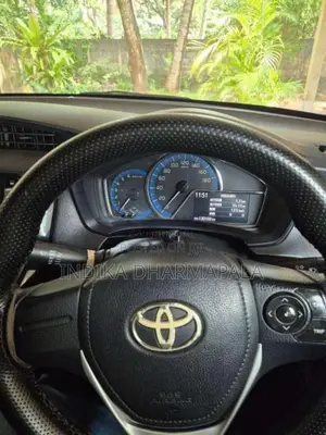 Toyota Axio 2020 Car (Used)