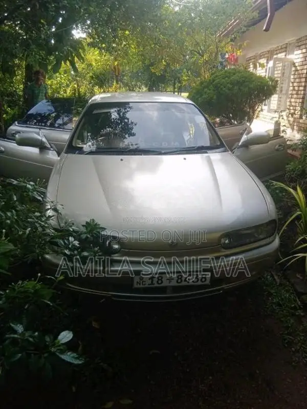 Nissan Presea 1994 Car (Used)