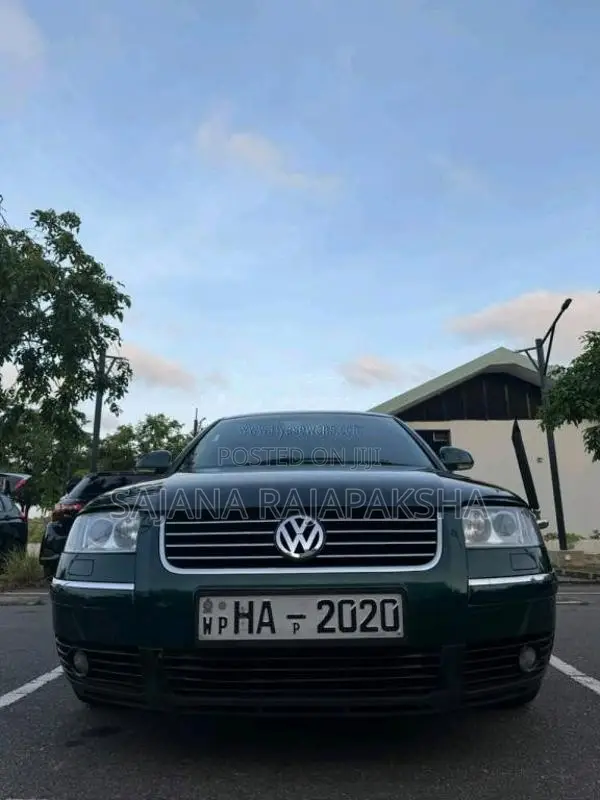Volkswagen Passat 2002 Car (Used)