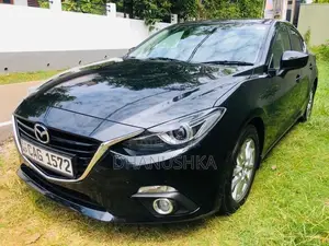 Mazda Axela 2014 Car (Used)