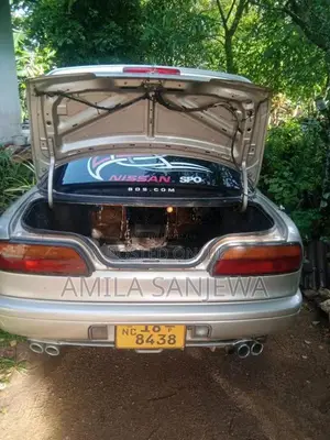 Nissan Presea 1994 Car (Used)