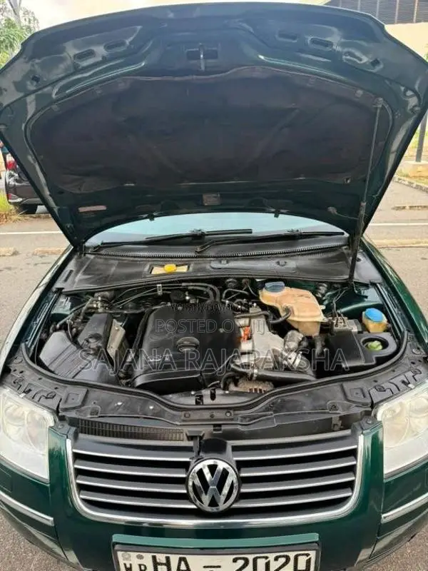 Volkswagen Passat 2002 Car (Used)