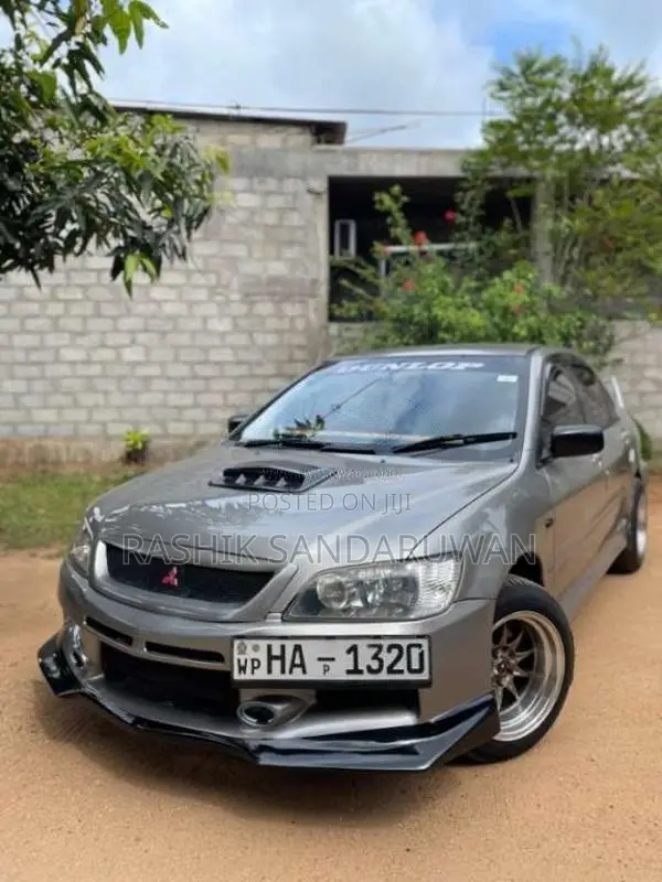 Mitsubishi Lancer CS1 2003 Car (Used)