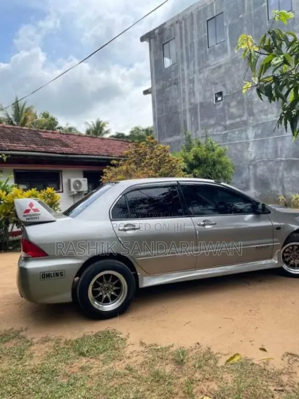 Mitsubishi Lancer CS1 2003 Car (Used)