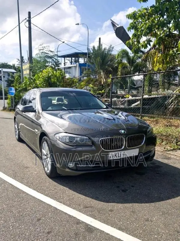 BMW 528i 2011 Car (Used)
