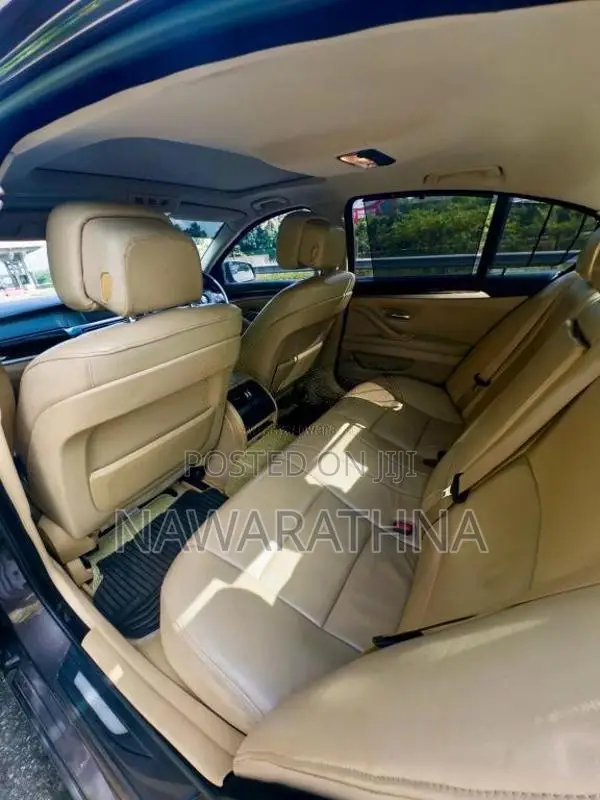 BMW 528i 2011 Car (Used)