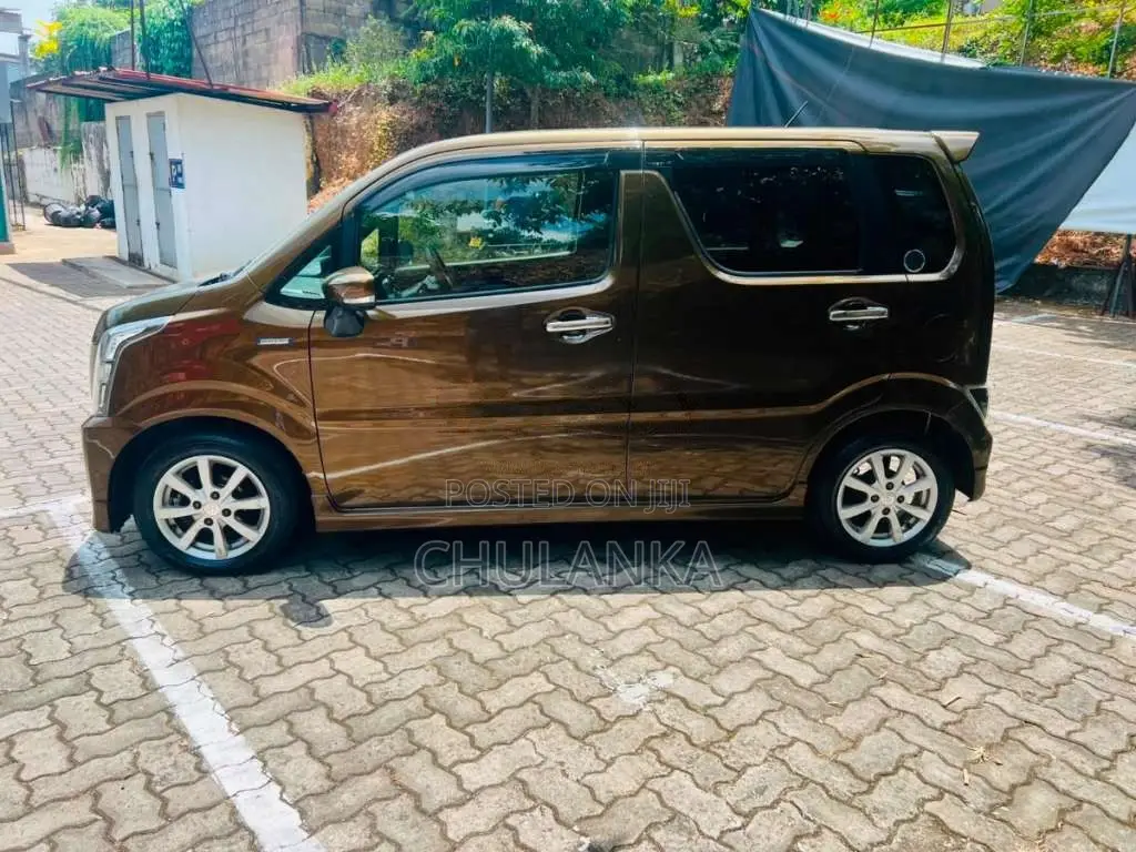 Suzuki Wagon R Stingray 2017 Car (Used)