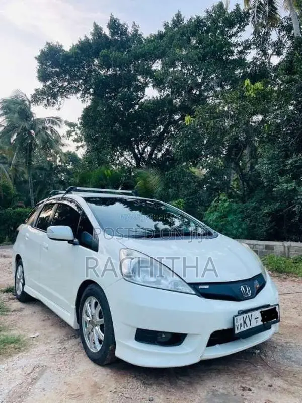 Honda FIT Shuttle 2012 Car (Used)