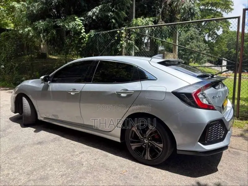 Honda Civic 2017 Car (Used)