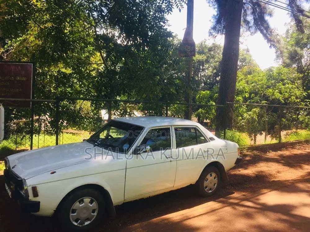 Mitsubishi Lancer Flat Light 1979 Car (Used)
