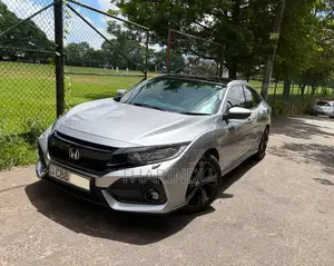 Honda Civic 2017 Car (Used)