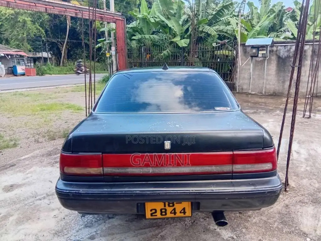 Toyota Corona At170 1988 Car (Used)