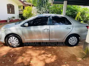Toyota Belta 2011 Car (Used)