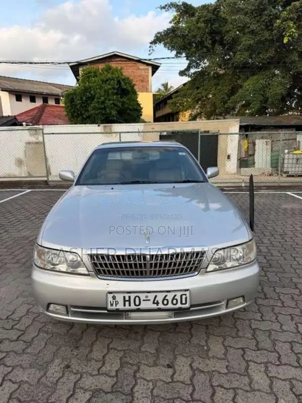 Nissan Laurel Medalist 2001 Car (Used)