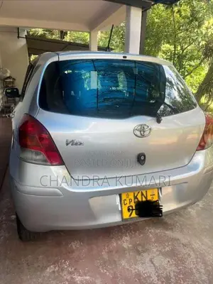 Toyota Vitz 2009 Car (Used)