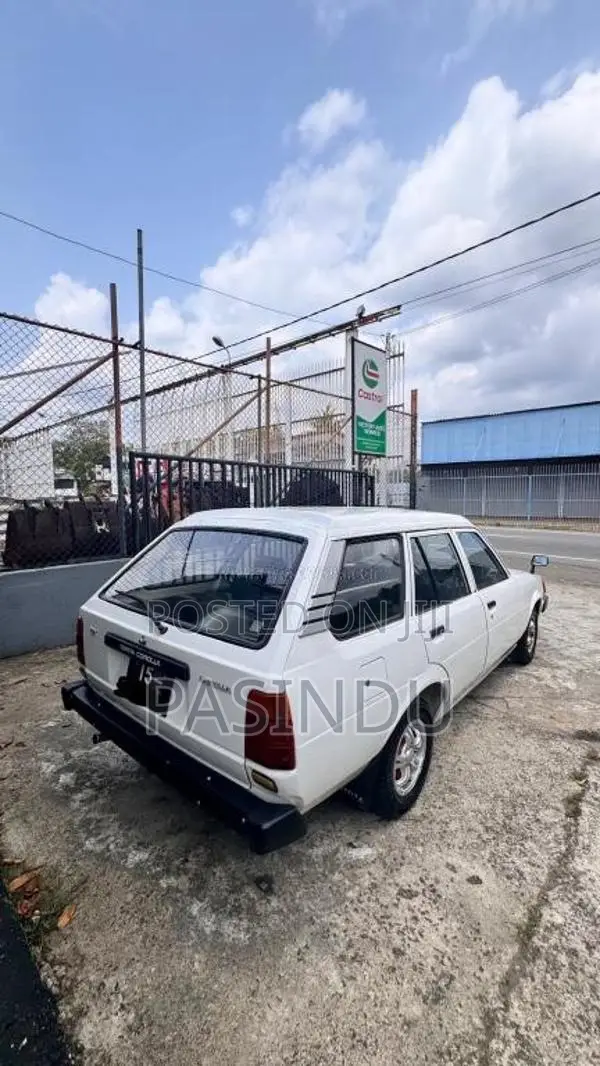 Toyota Dx Wagon 1984 Car (Used)