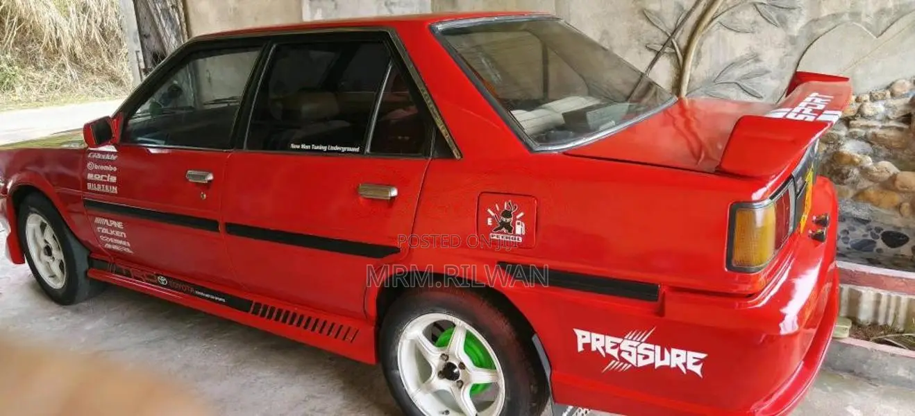 Toyota Carina 1984 Car (Used)