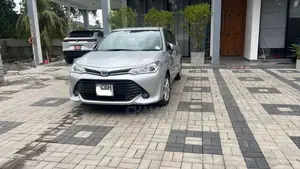 Toyota Axio 2018 Car (Used)