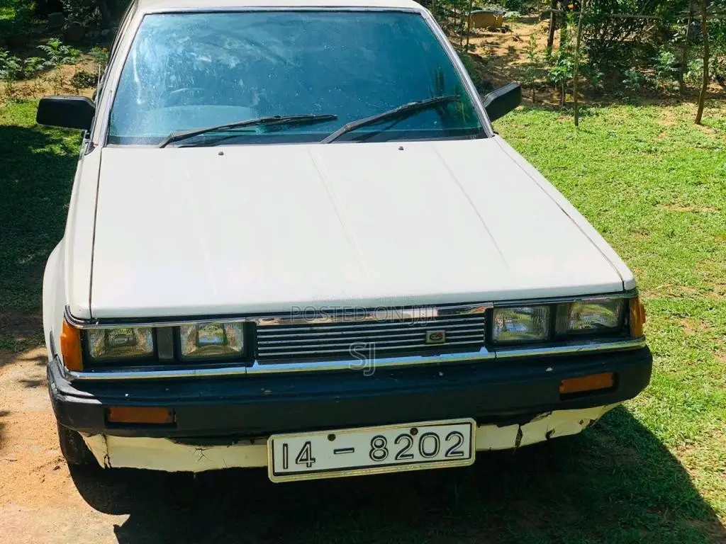 Toyota Carina 1983 Car (Used)